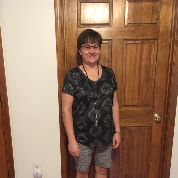 Meet your Posher, Linda - Picture 1 of 1